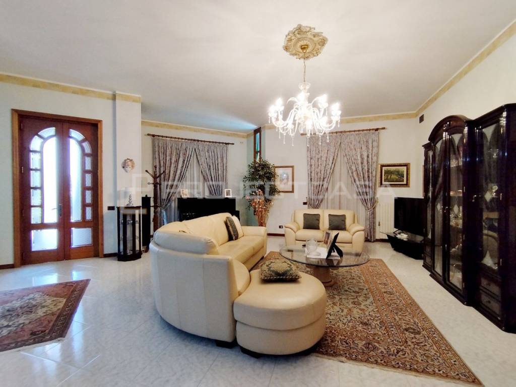 Villa a Maglie in Via Gioacchino Toma - Foto 5