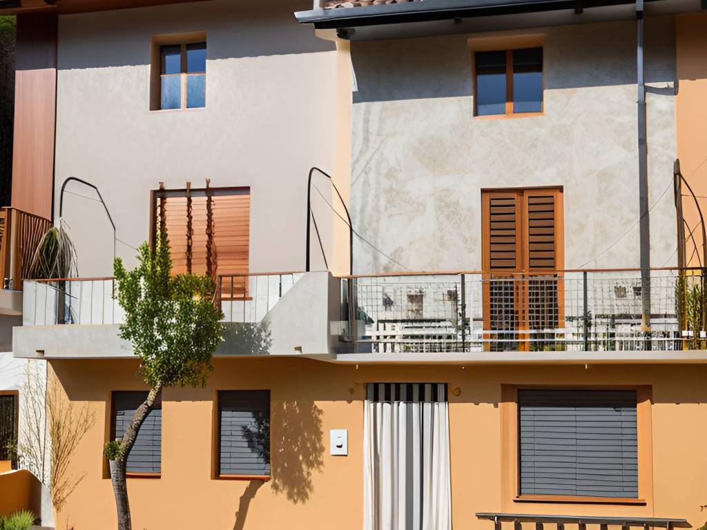 Casa indipendente a Mortegliano in Via Camillo Benso di Cavour, 49 - Foto 2