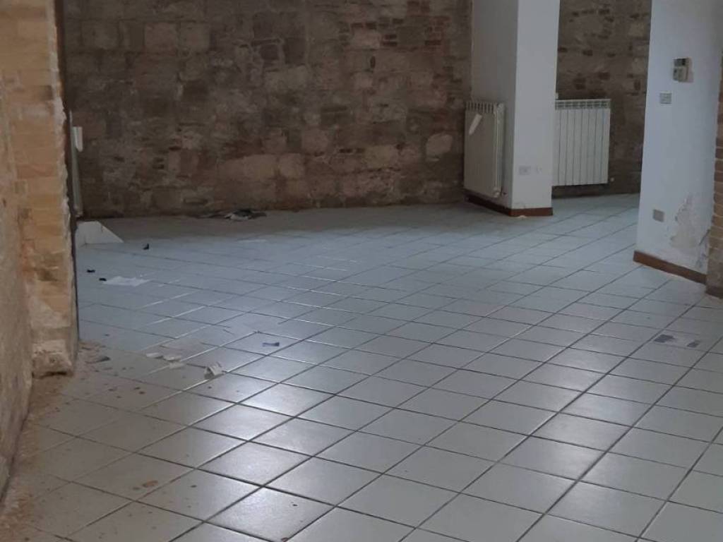 Immobile a Ascoli piceno in falcone e borsellino - Foto 4
