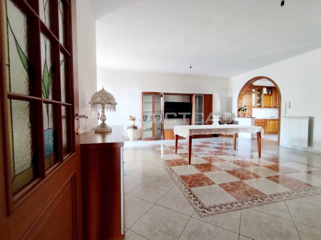 Villa a Scorrano in Via Montegrappa - Foto 4