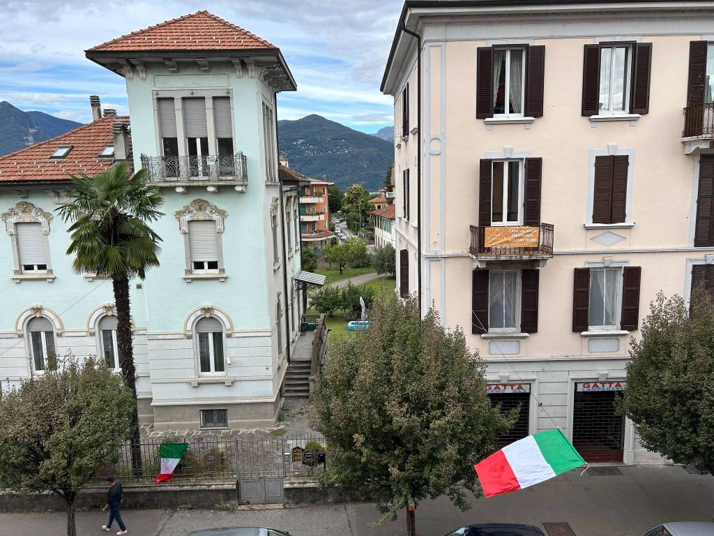 Appartamento a Luino - Foto 2