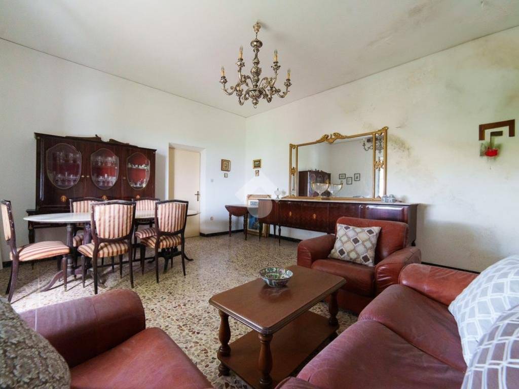 Villa a Tarquinia in Via S. Fortunato - Foto 2