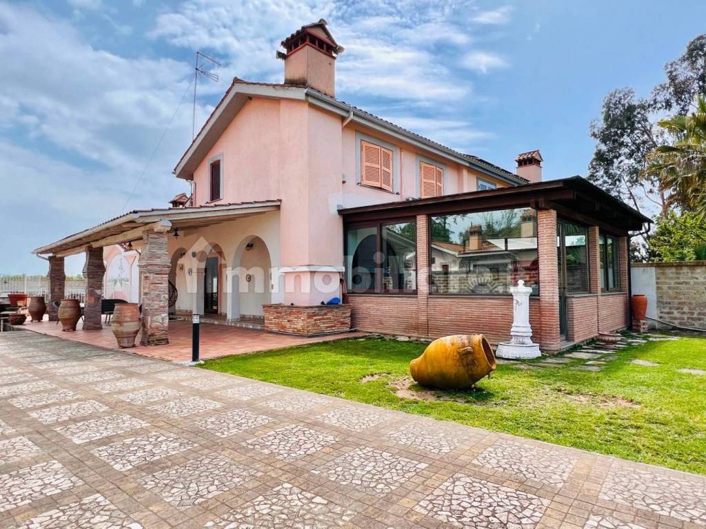 Villa a Nepi in Via Tomaso Albinoni - Foto 3