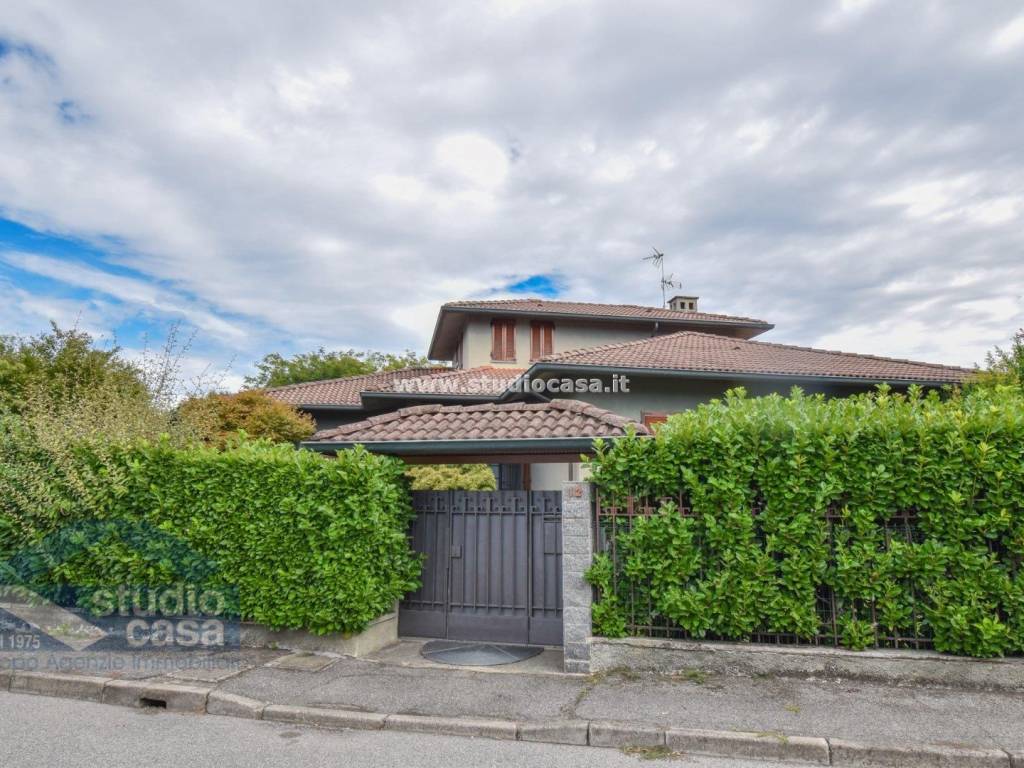 Villa a Sant'angelo lodigiano in VIA FORZE DELL'ORDINE - Foto 2