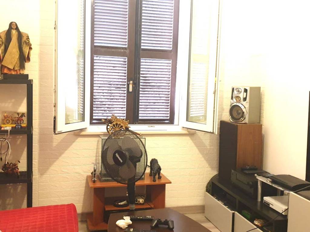 Casa indipendente a Falconara marittima in Via Ugo Foscolo - Foto 4