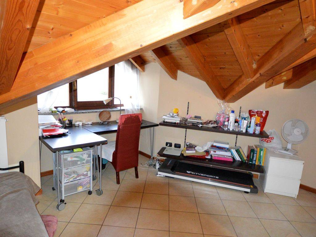 Villa a Omegna in Via Giorgio Amendola - Foto 4