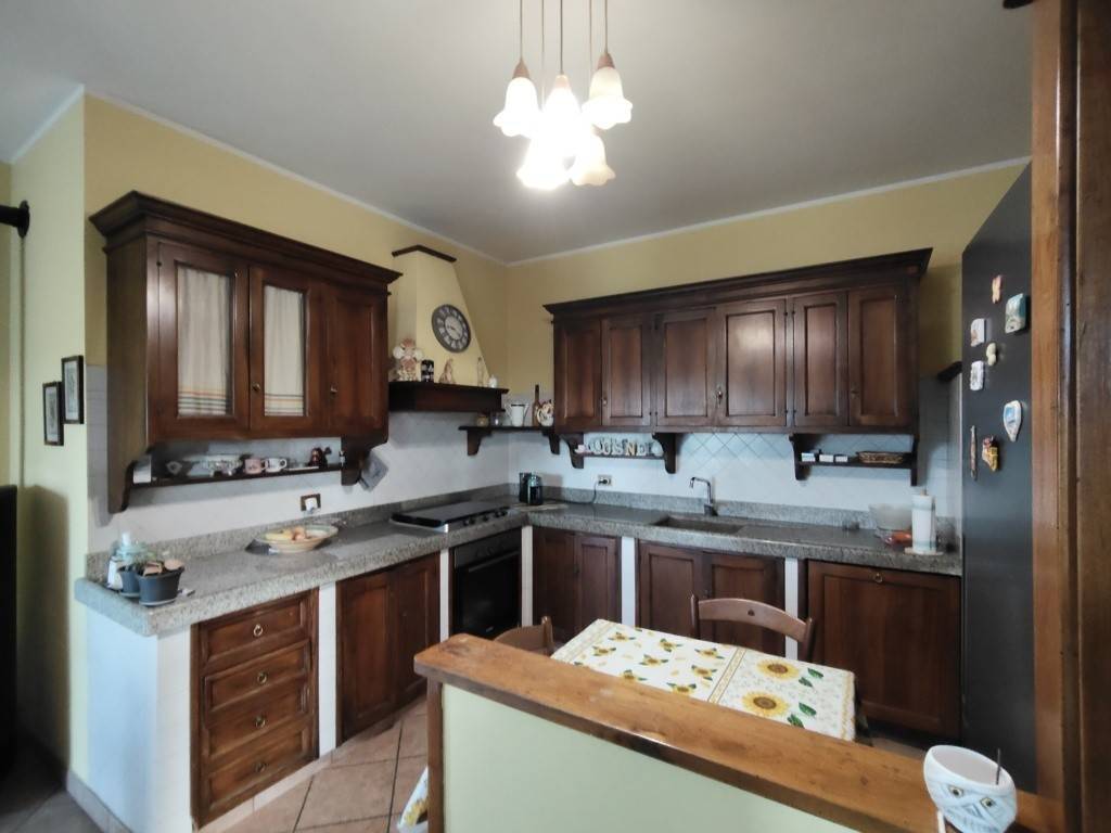 Villa a Castiglione del lago in Via Chiusi - Foto 4