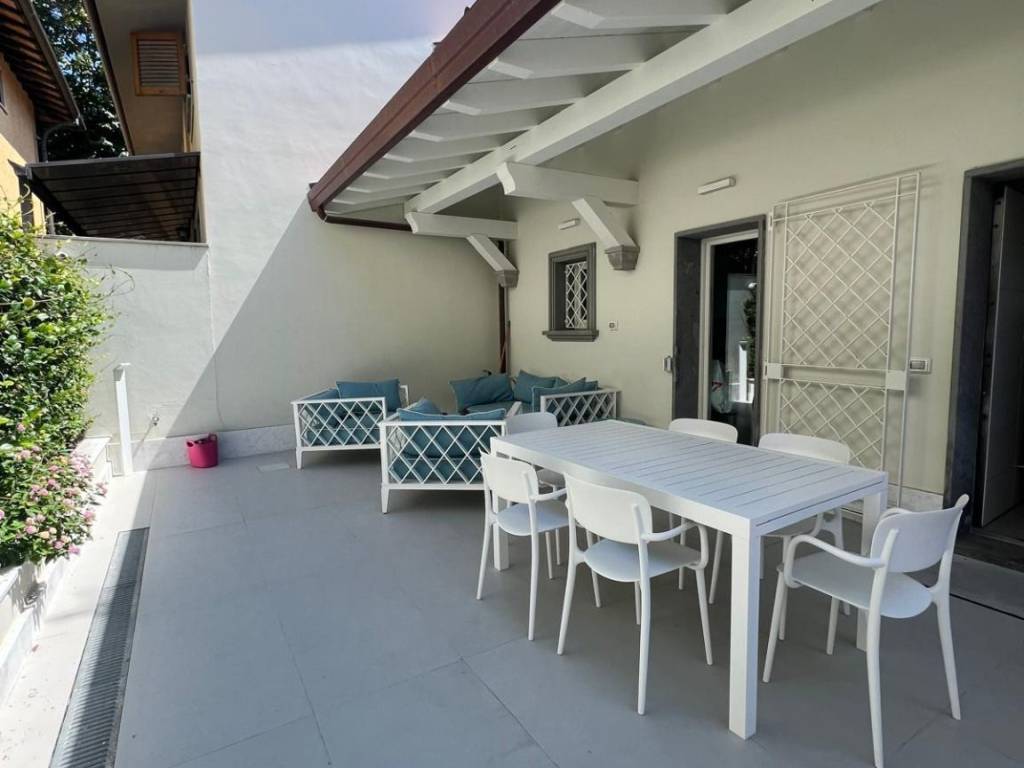 Villa a Forte dei marmi in Via Piave - Foto 3