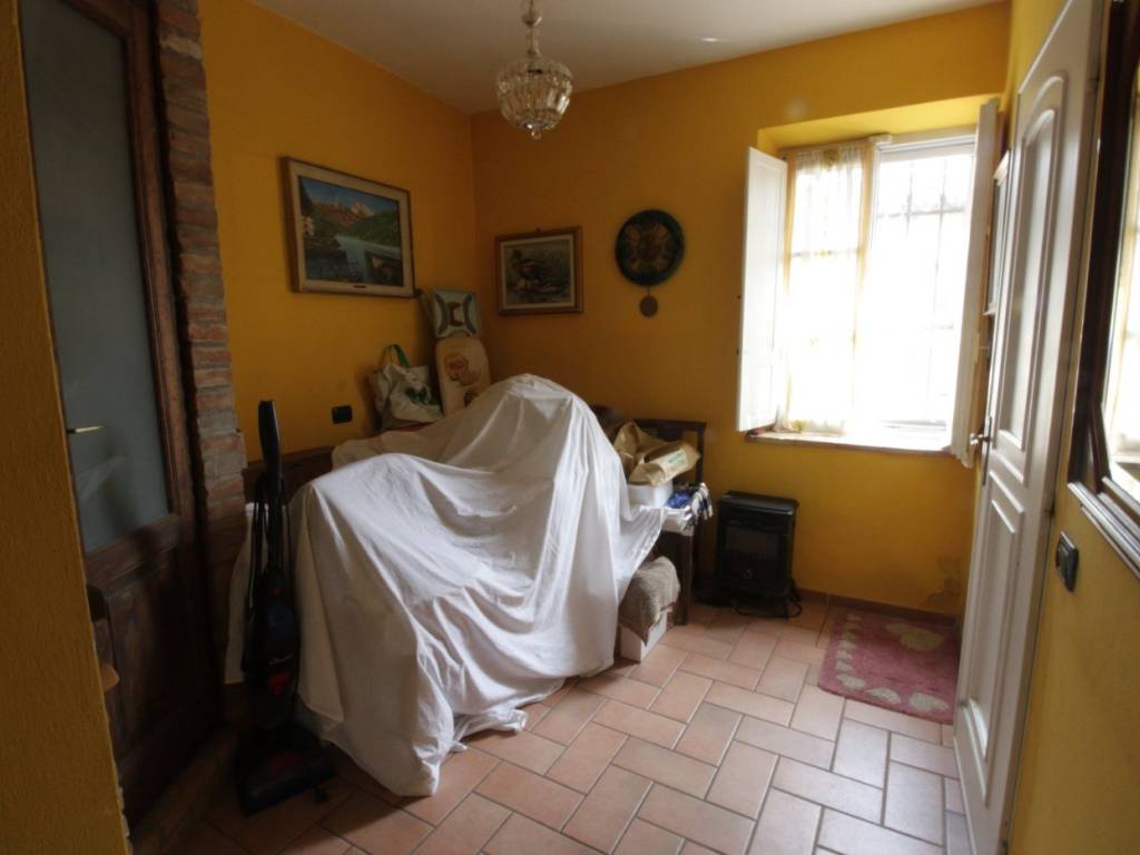Casa indipendente a Ziano piacentino in Località Seminò - Foto 3