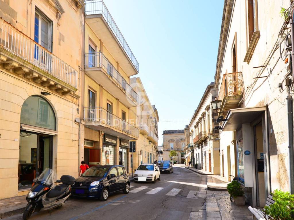 Palazzo / stabile a Maglie in Via Roma - Foto 3