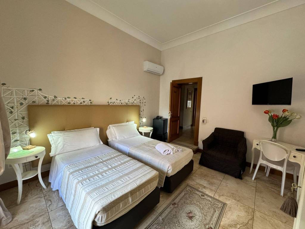 Appartamento a Crotone in Via Roma - Foto 3