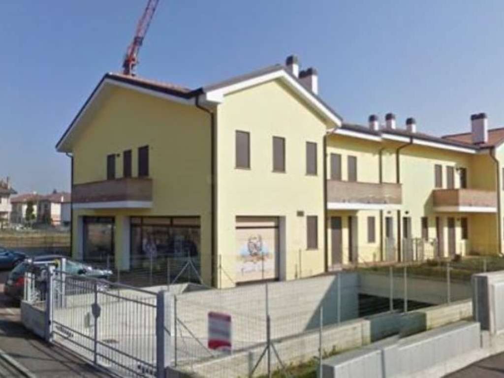 Immobile a Rovigo in via Via PADRE AMEDEO FRANCO GIULIATI 19a - Foto 2