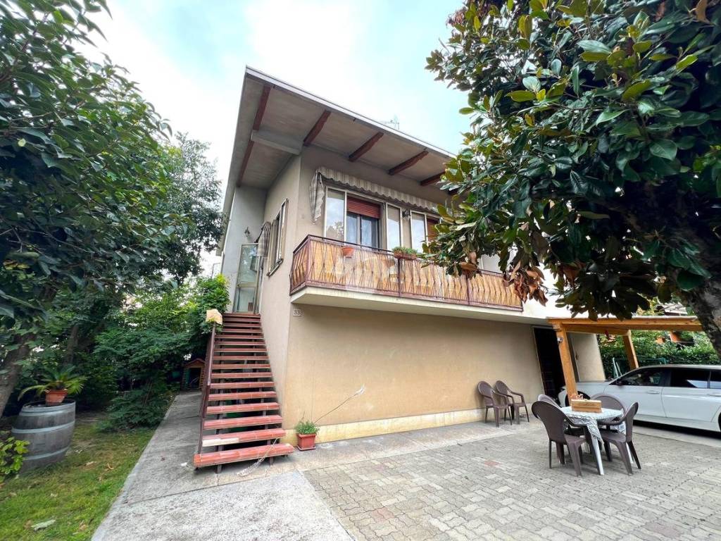 Casa indipendente a Mirandola in Via podgora, 33 - Foto 3