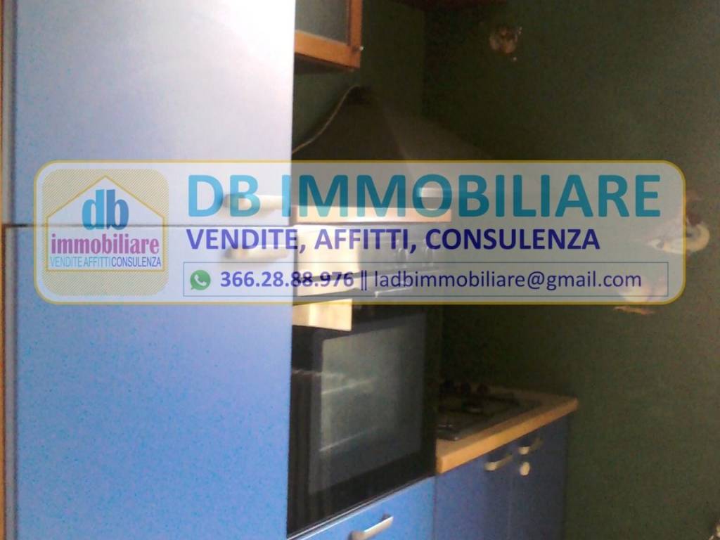 Appartamento a Montevarchi in Via Dante Alighieri, 23 - Foto 4