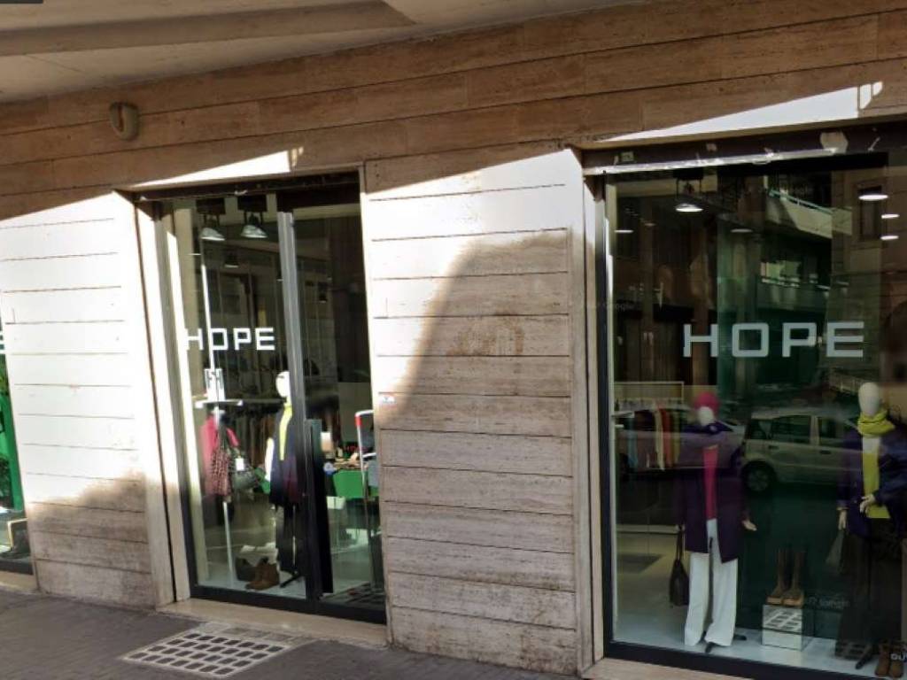 Immobile a Avellino in via Pasquale Stanislao Mancini 32-34-36 - Foto 3