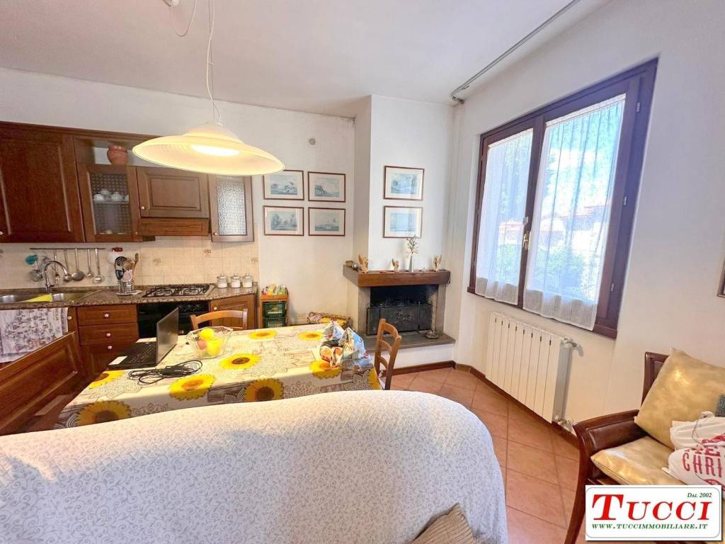 Appartamento a Serravalle pistoiese in Via Castelnuovo - Foto 4