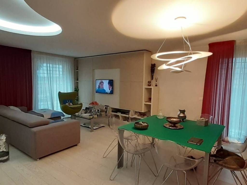 Villa a Assisi in Via Eugubina, 15 - Foto 3