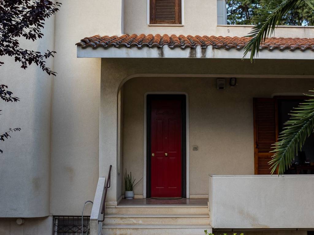 Villa a Trani in Via Vittorio Malcangi - Foto 4