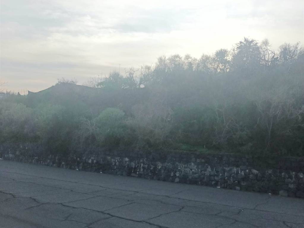 Terreno a Camporotondo etneo in Via San Filippo Neri - Foto 4