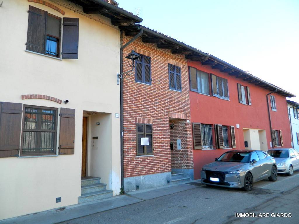 Casa indipendente a Buttigliera d'asti in Via Camillo Benso di Cavour, 42 - Foto 3