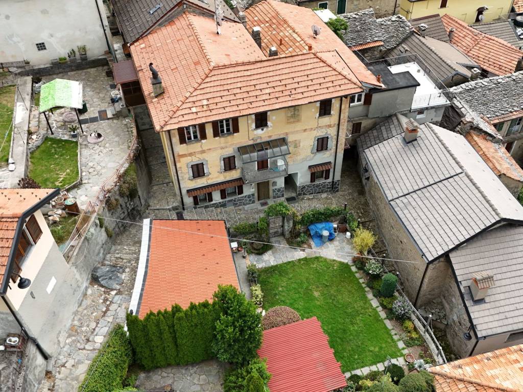 Villa a Trarego viggiona in Via per Viggiona - Foto 2