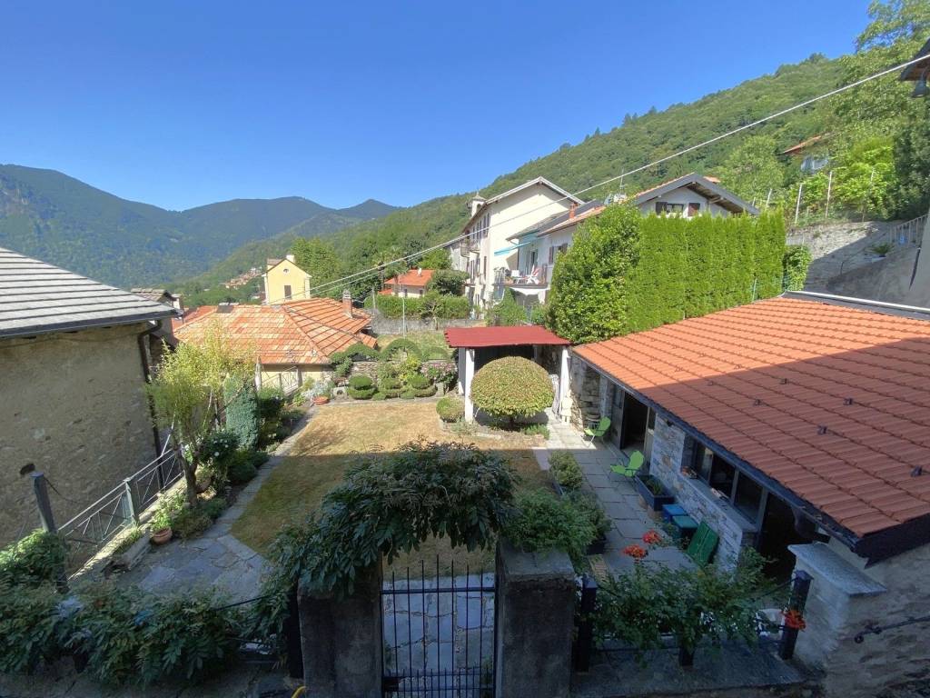Villa a Trarego viggiona in Via per Viggiona - Foto 3