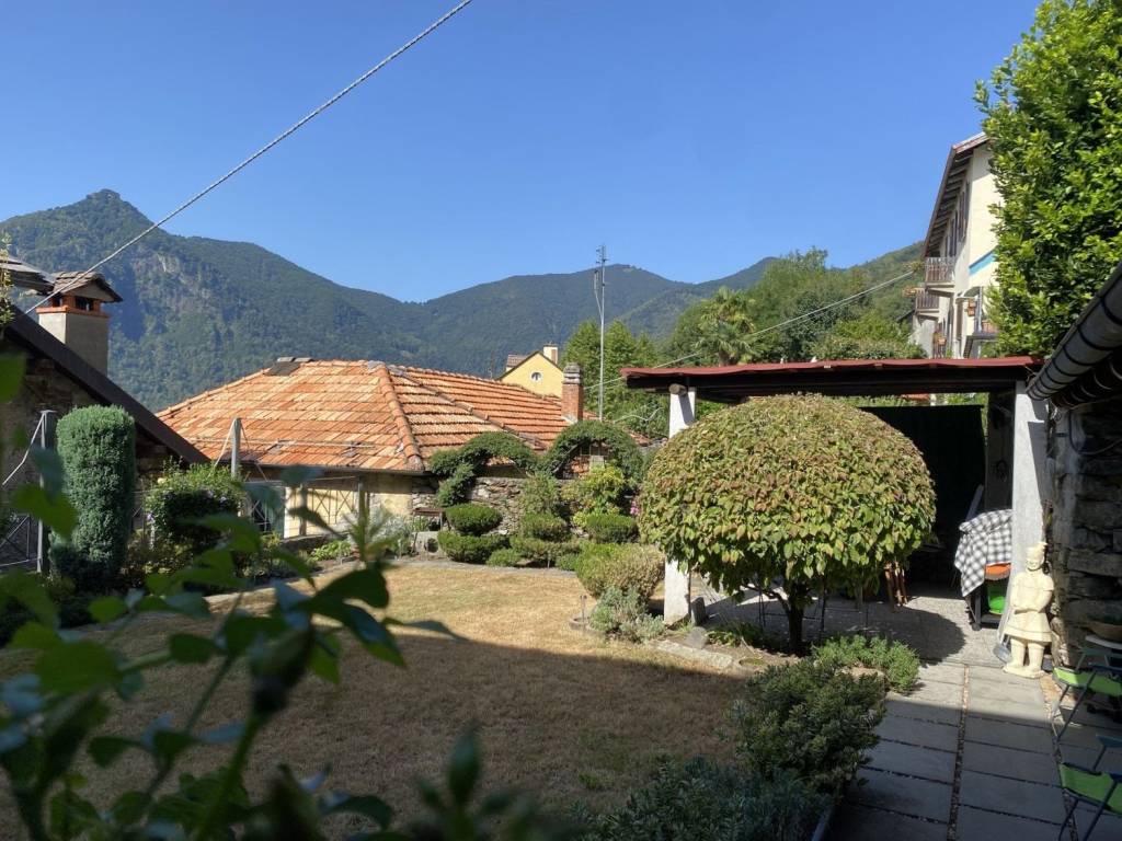 Villa a Trarego viggiona in Via per Viggiona - Foto 5