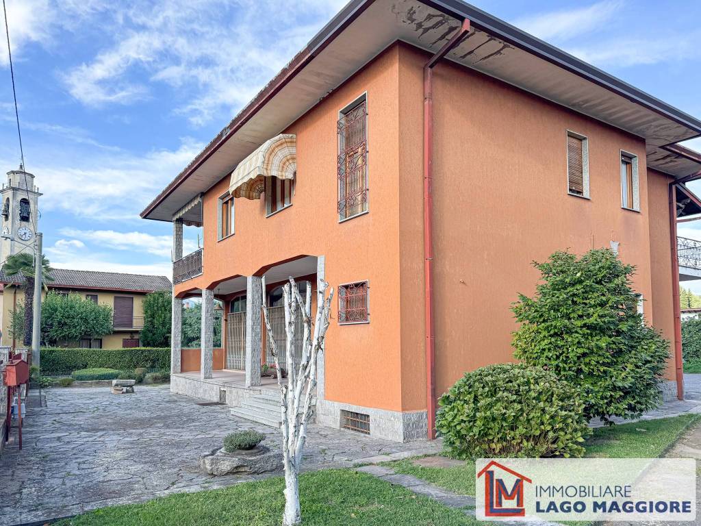 Villa a Brebbia in Via Alessandro Manzoni - Foto 2