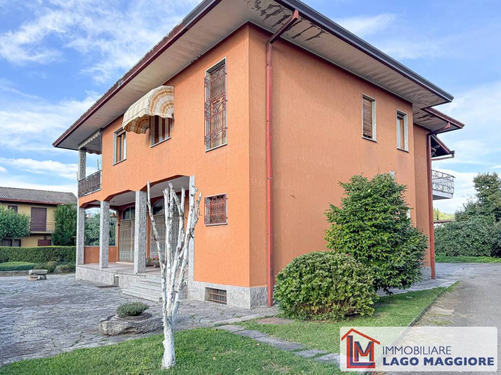 Villa a Brebbia in Via Alessandro Manzoni - Foto 3