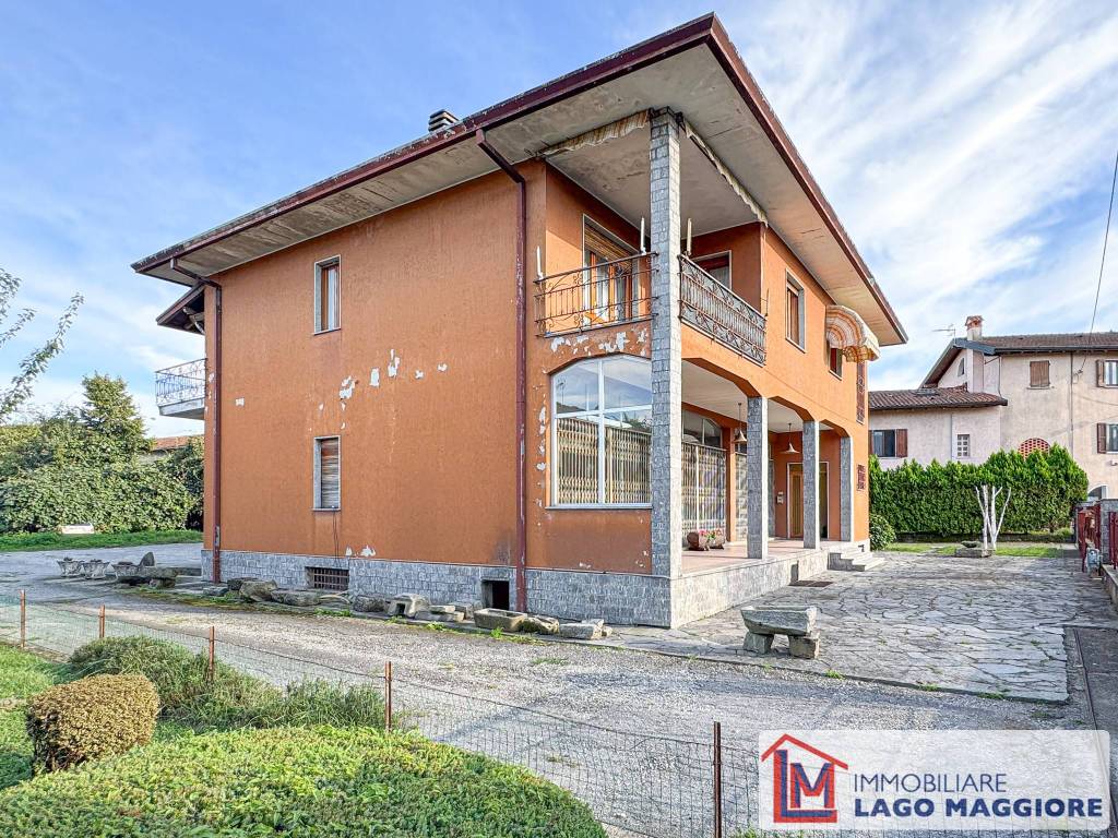 Villa a Brebbia in Via Alessandro Manzoni - Foto 4