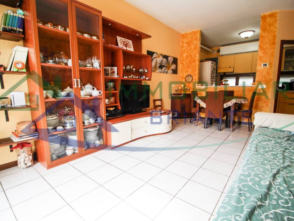 Appartamento a Casorate sempione in Via Enrico Toti - Foto 4