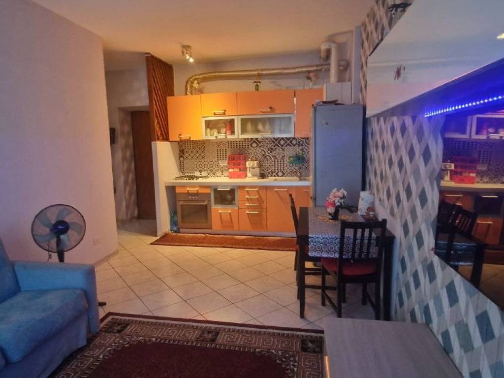 Appartamento a Vedano olona in Via Giuseppe Verdi, 4 - Foto 4