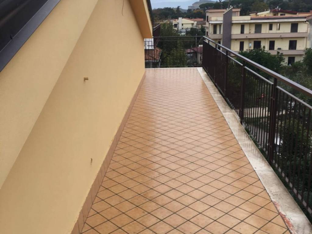 Appartamento a Caserta in Via Antonio Marino, 16 - Foto 2