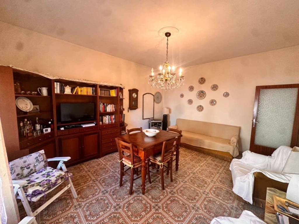 Appartamento a Castiglione del lago in Via Roma, 152 - Foto 4