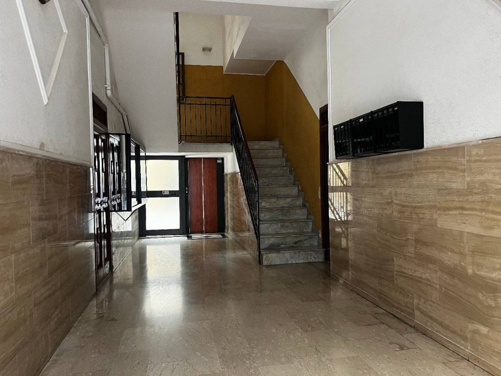 Appartamento a Taranto in Via Toscana, 38 - Foto 2