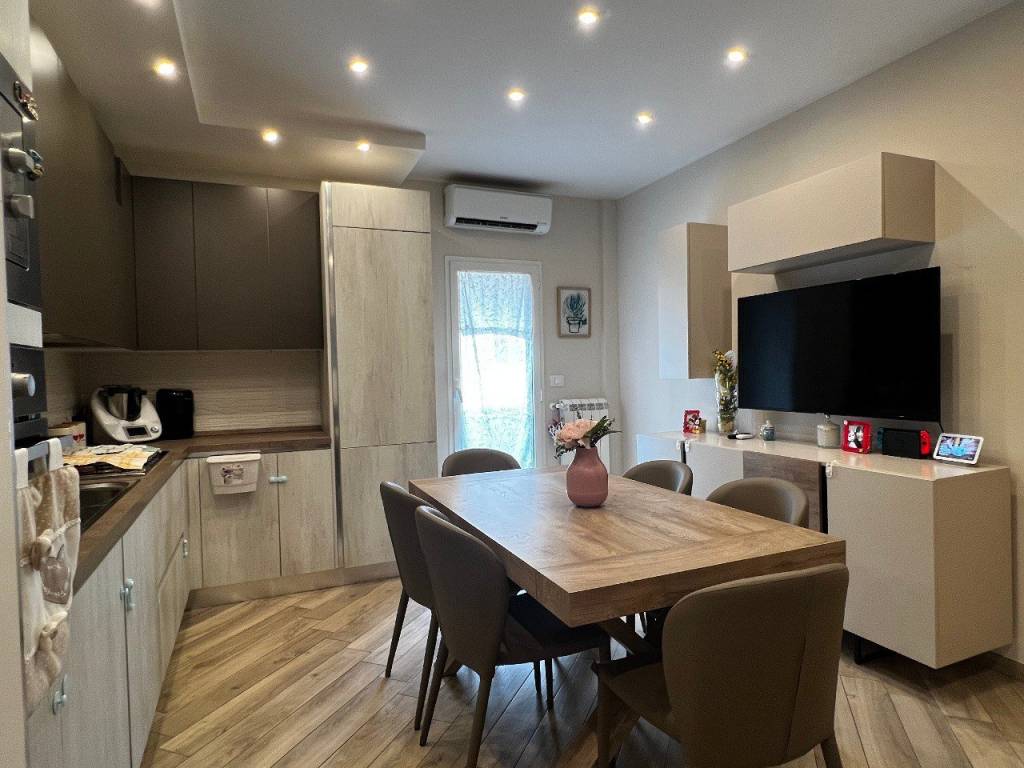 Appartamento a Taranto in Via Toscana, 38 - Foto 5