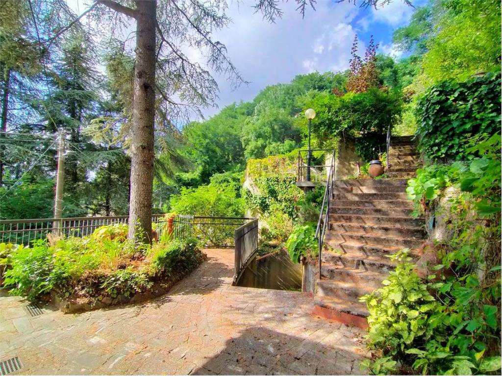 Villa a Bajardo in via roma, 10 - Foto 3