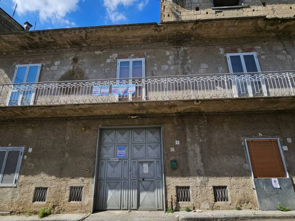 Casa indipendente a San paolo bel sito in Via Marchese di Livardi, 9 - Foto 1