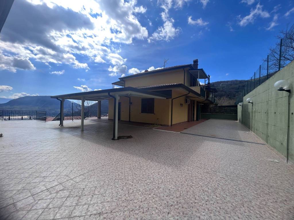 Villa a Mercogliano in Via Saverio Crisci - Foto 4