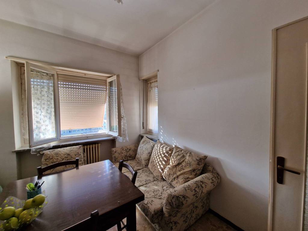 Appartamento a Vercelli in Largo Giuseppe Giusti, 10 - Foto 3