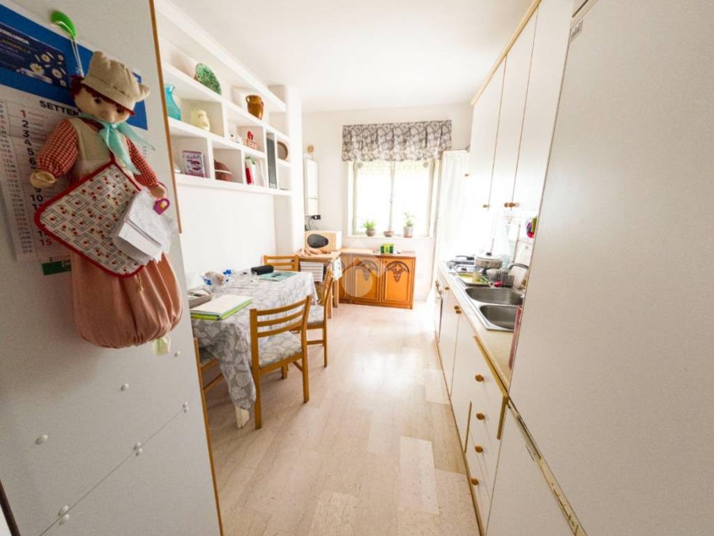 Appartamento a Manfredonia in Viale Raffaello, 83 - Foto 2