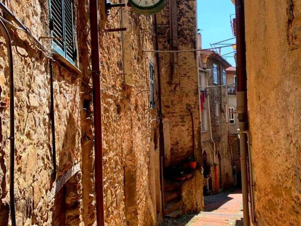 Appartamento a Ceriana in via Roma, 77 - Foto 2
