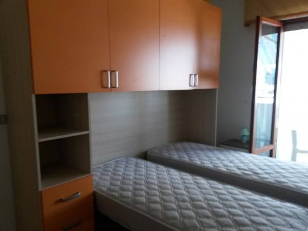 Appartamento a Alba adriatica in Lungomare Guglielmo Marconi, 120 - Foto 3