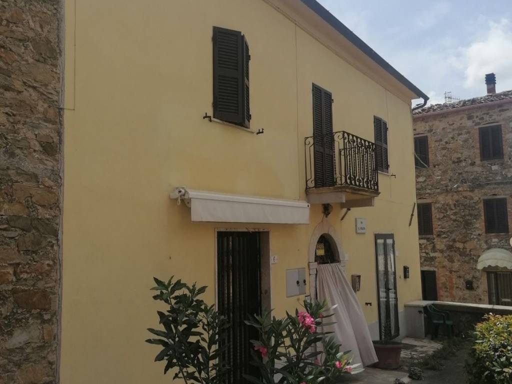 Casa indipendente a Semproniano in Via Giuseppe Mazzini - Foto 4