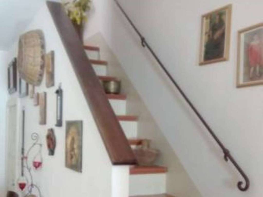Casa indipendente a Lentini in piazza Guglielmo Oberdan - Foto 4