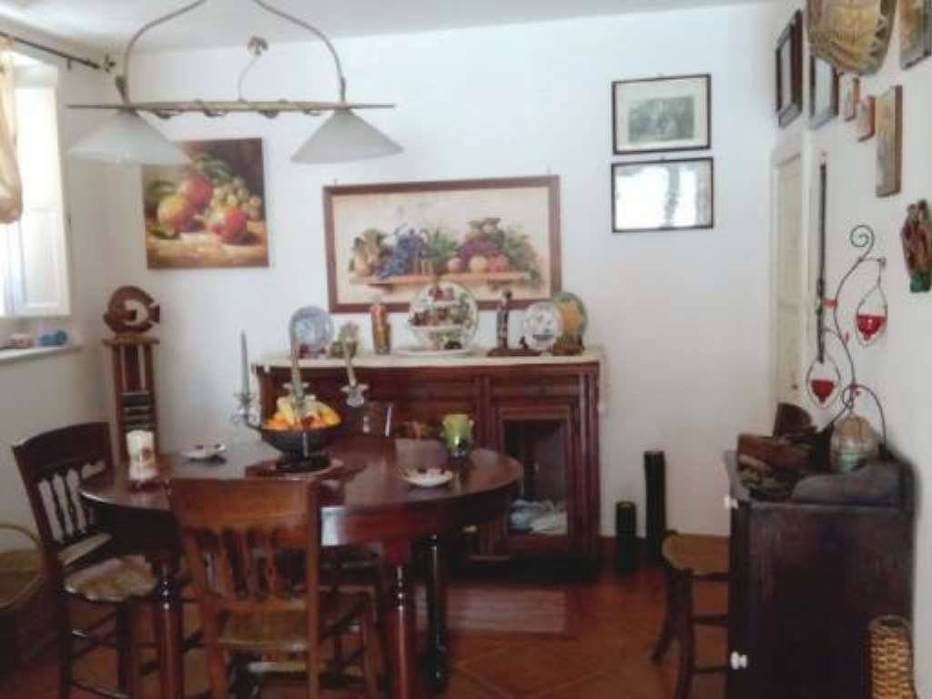 Casa indipendente a Lentini in piazza Guglielmo Oberdan - Foto 5
