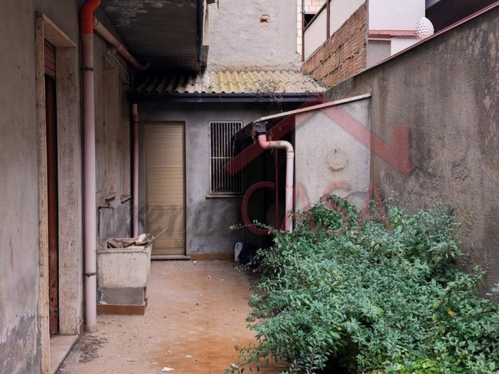 Appartamento a Mileto in Via Giuseppe Mesiano, 17 - Foto 2