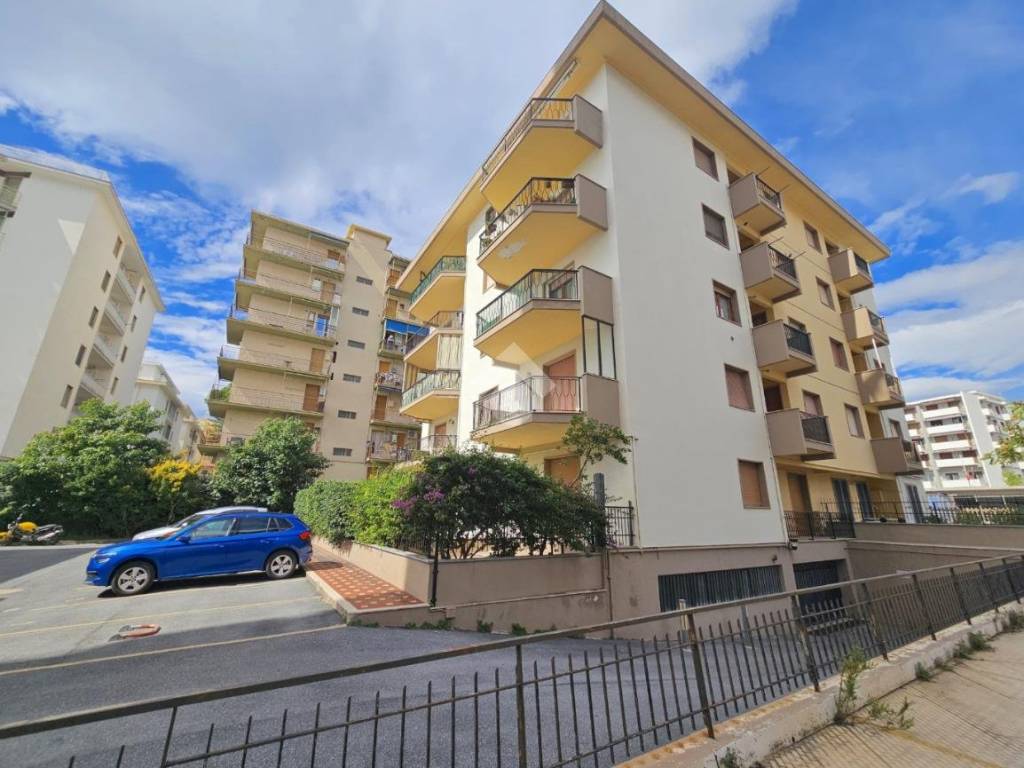 Appartamento a Taggia in Via Sant'Erasmo, 5 - Foto 2