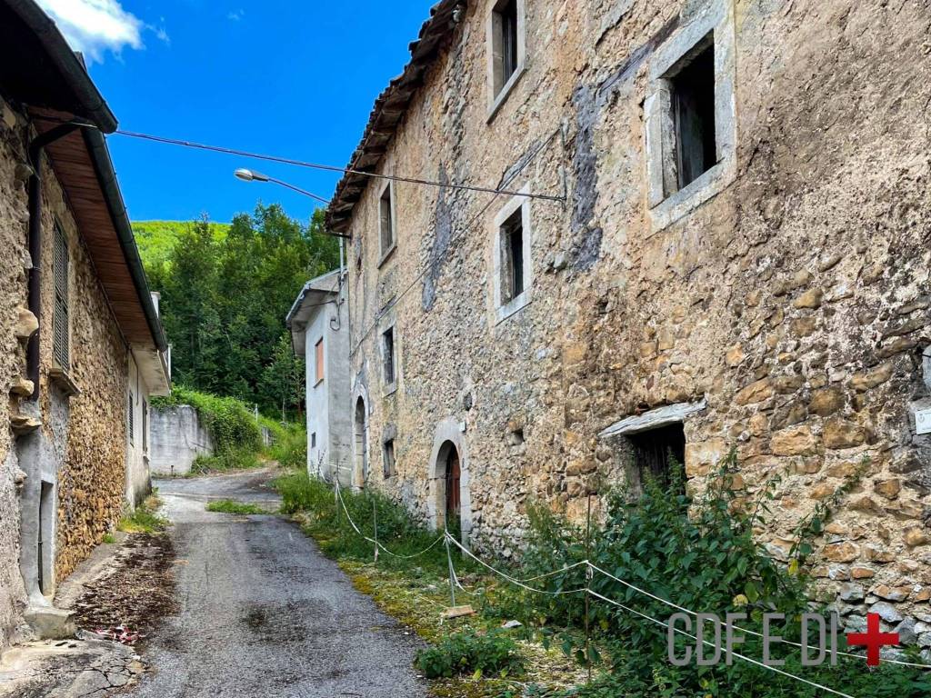 Rustico / casale a Borgorose in Via Boreale - Foto 4