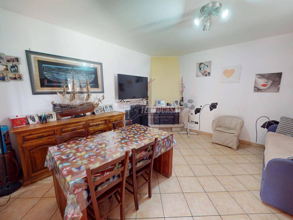 Villa a Ladispoli in Via Dublino, 14 - Foto 3